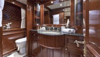 Yacht AMINAH -  Guest Ensuite